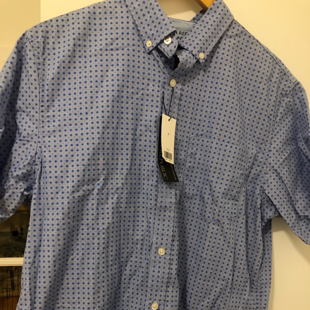 Men’s short sleeve button down shirt